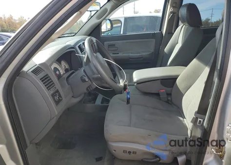 2006 Dodge Dakota Quad Slt z USA, uszkodzony, nr VIN 1D7HW48NX6S589635